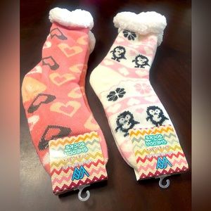 Winter lace Sherpa slipper socks. 2 pairs